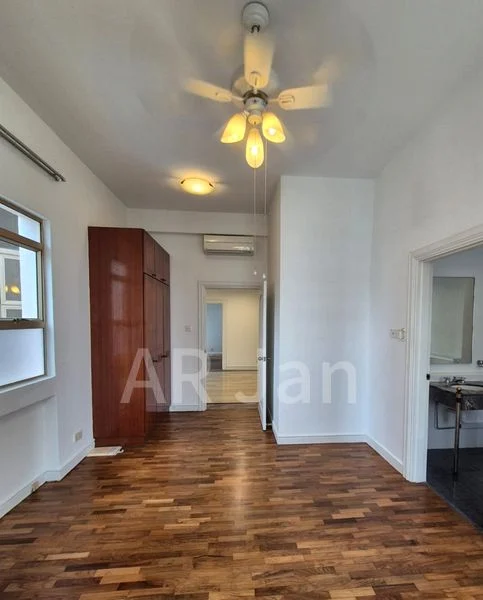 4 Bed Condo for Rent in Leonie Condotel - Image 9