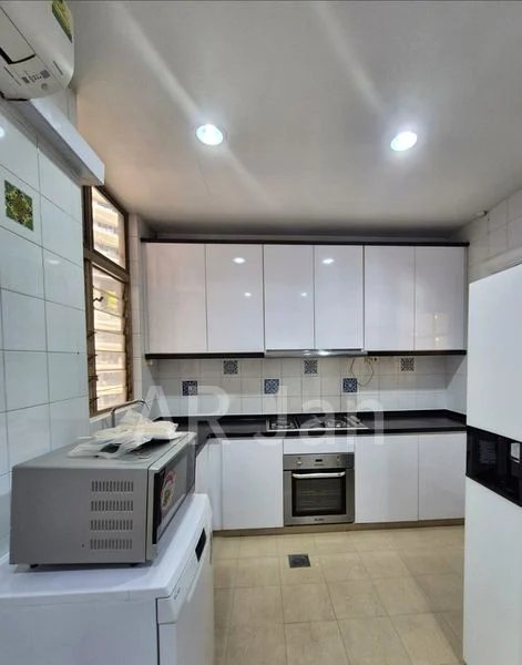 4 Bed Condo for Rent in Leonie Condotel - Image 17