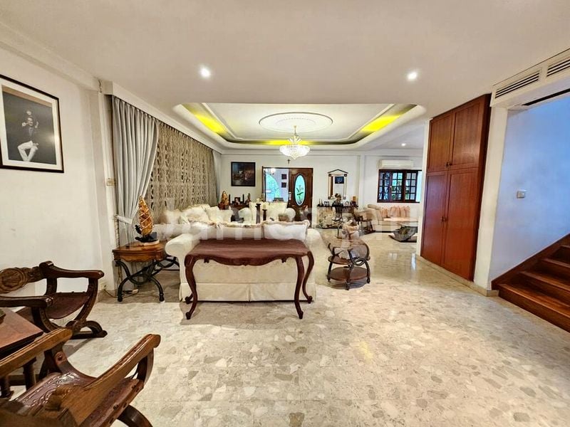 5 Bed Bungalow (Landed) for Sale in Grandeur Park Residences - Image 9