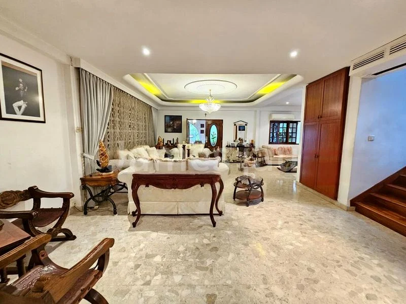 5 Bed Bungalow (Landed) for Sale in Grandeur Park Residences - Image 6