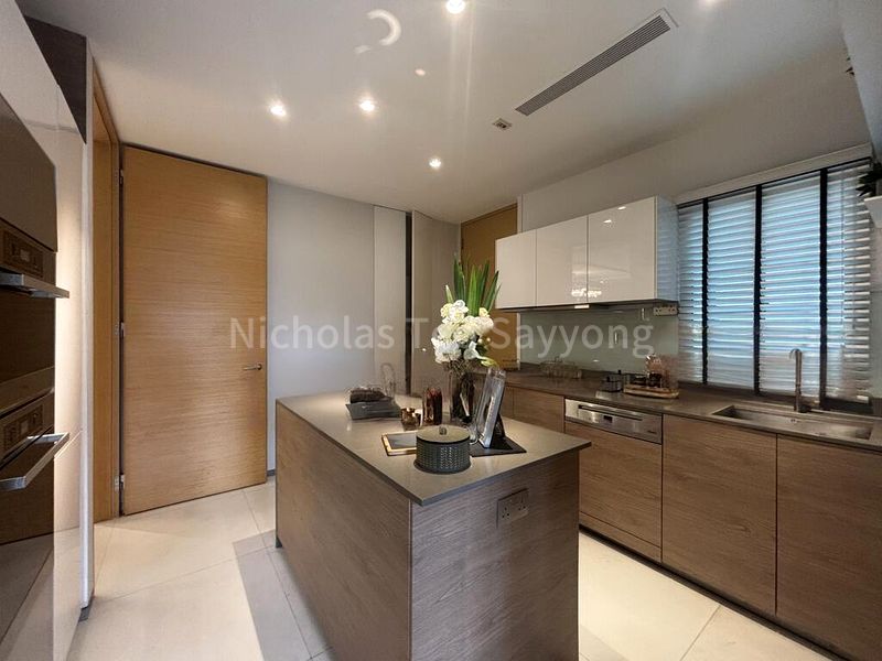 4 Bed Condo for Sale in Cliveden At Grange - Image 9