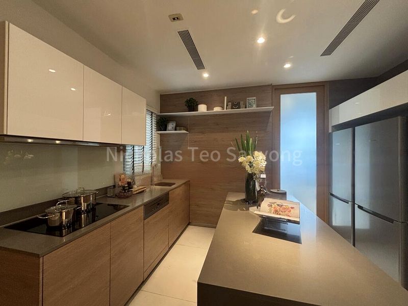 4 Bed Condo for Sale in Cliveden At Grange - Image 10