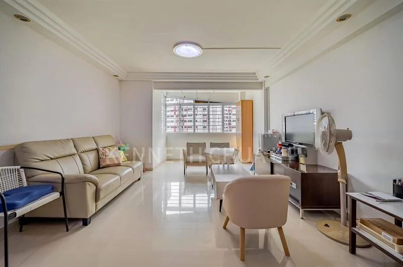 Executive HDB for Sale in  285A Toh Guan Road - Image 16