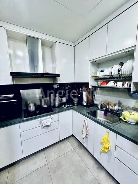 3 Bed Condo for Sale in Hillview Green - Image 9