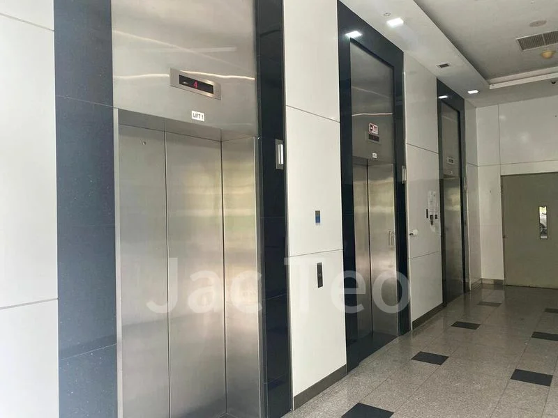 Light Industrial (B1) for Rent: Northpoint Bizhub - Image 1