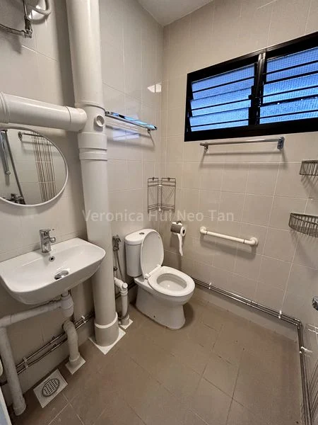 Common Room (HDB) for Rent in  381 Clementi Avenue 5 - Image 8