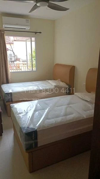 Common Room (Condo) for Rent in  Little India Conservation Area - Image 3