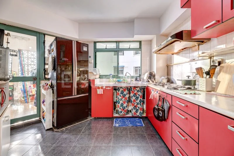 Executive HDB for Sale in  453 Choa Chu Kang Avenue 4 - Image 8