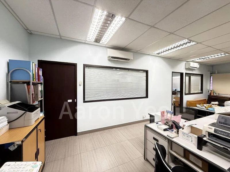 Shop / Shophouse for Sale: 637 Veerasamy Road - Image 1