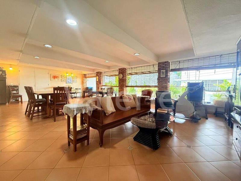 5 Bed Good Class Bungalow (Landed) for Sale in  Raffles Park - Image 6