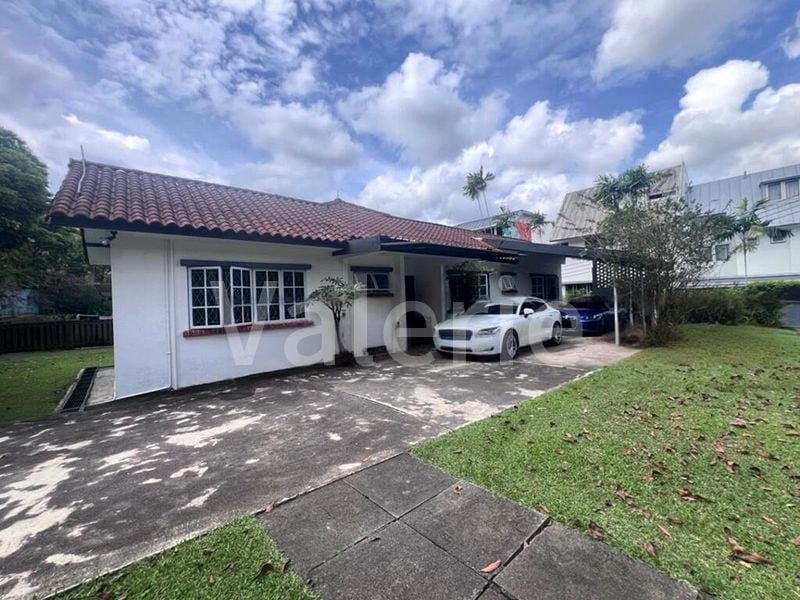 5 Bed Good Class Bungalow (Landed) for Sale in  Raffles Park - Image 4