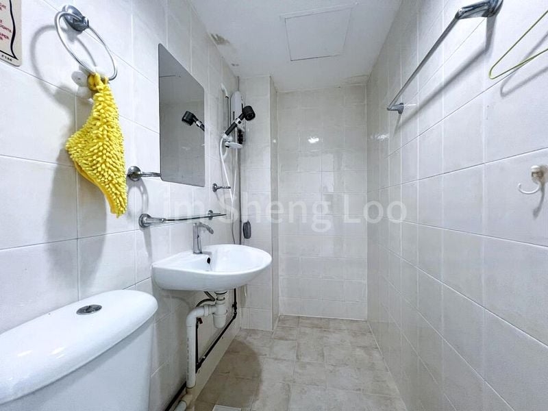 Office for Rent: Textile Centre - Image 4