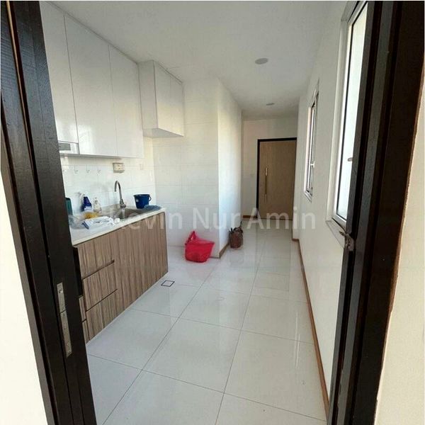 Studio Condo for Rent in  Eis Residences - Image 6