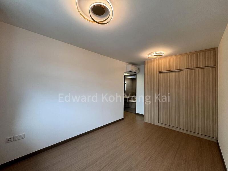 5 Room (5A) HDB for Rent in  260 Ang Mo Kio Street 21 - Image 3