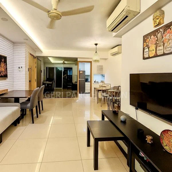 3 Bed Executive Condo for Sale in  The Tampines Trilliant - Image 3