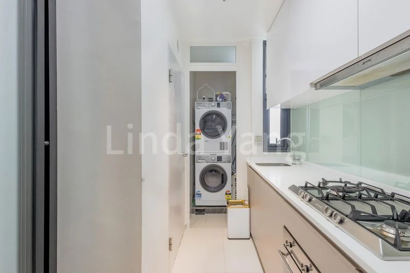 3 Bed Condo for Sale in  The Trilinq - Image 8