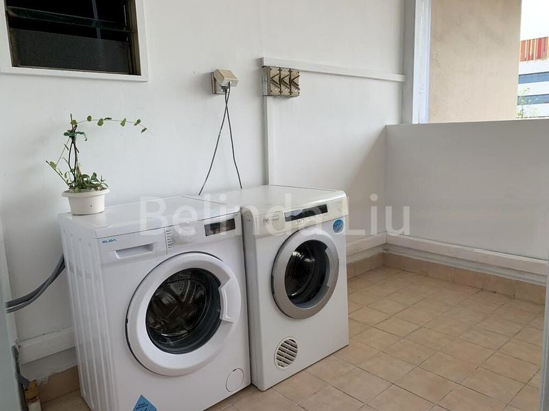 Master Room (Condo) for Rent in  Eunos Green - Image 5