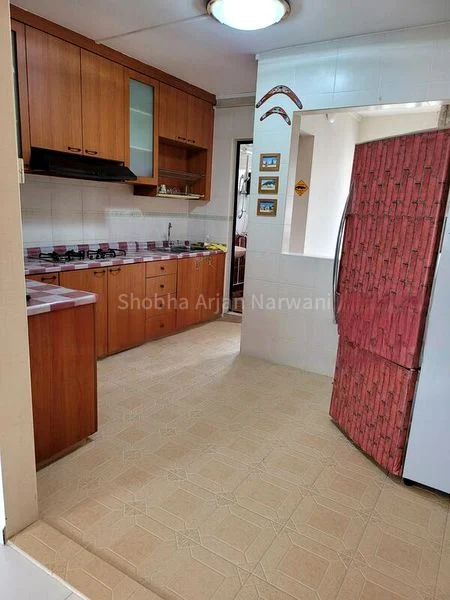 4 Room (4A) HDB for Rent in 323 Tampines Street 33 - Image 8