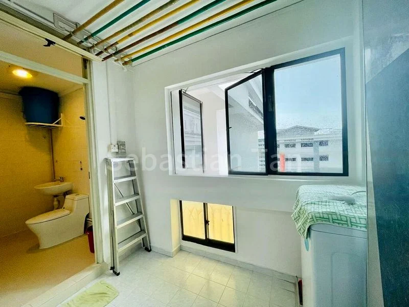 Common Room (HDB) for Rent in  761 Woodlands Avenue 6 - Image 9