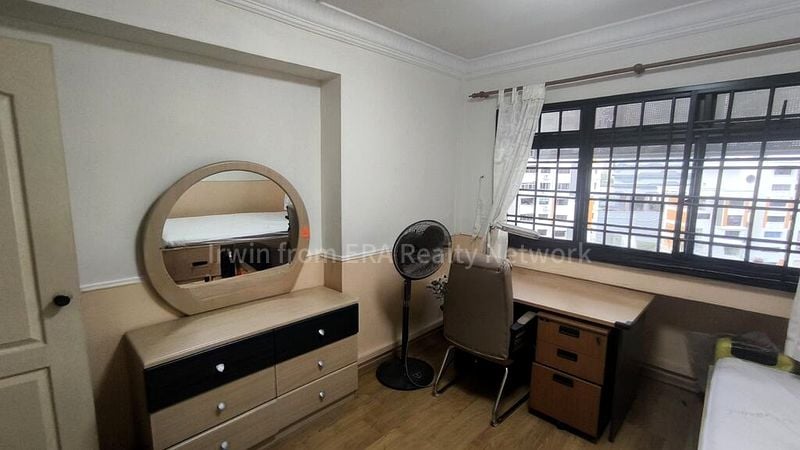Common Room (HDB) for Rent in 286B Toh Guan Road - Image 1