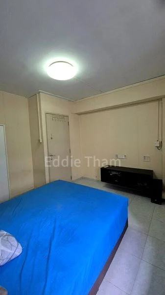 Common Room (HDB) for Rent in  601 Woodlands Drive 42 - Image 4