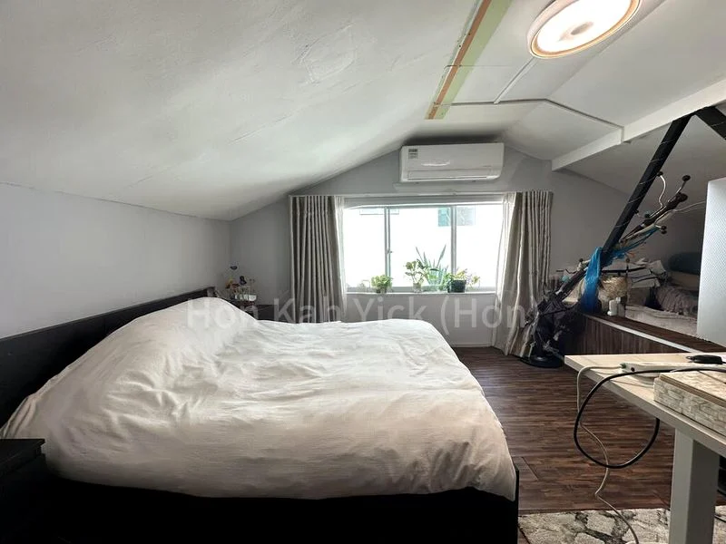 5 Bed Semi-Detached House (Landed) for Sale in  Peakview Estate - Image 7