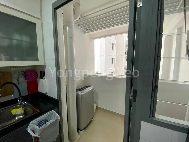 Room (HDB) for Rent in  33 Margaret Drive - Image 7