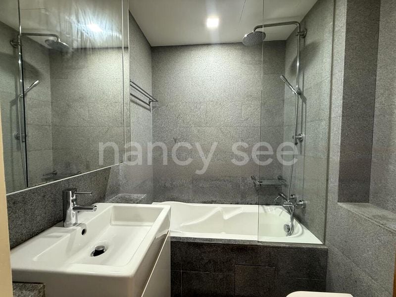 2 Bed Condo for Sale in  Paterson Linc - Image 8