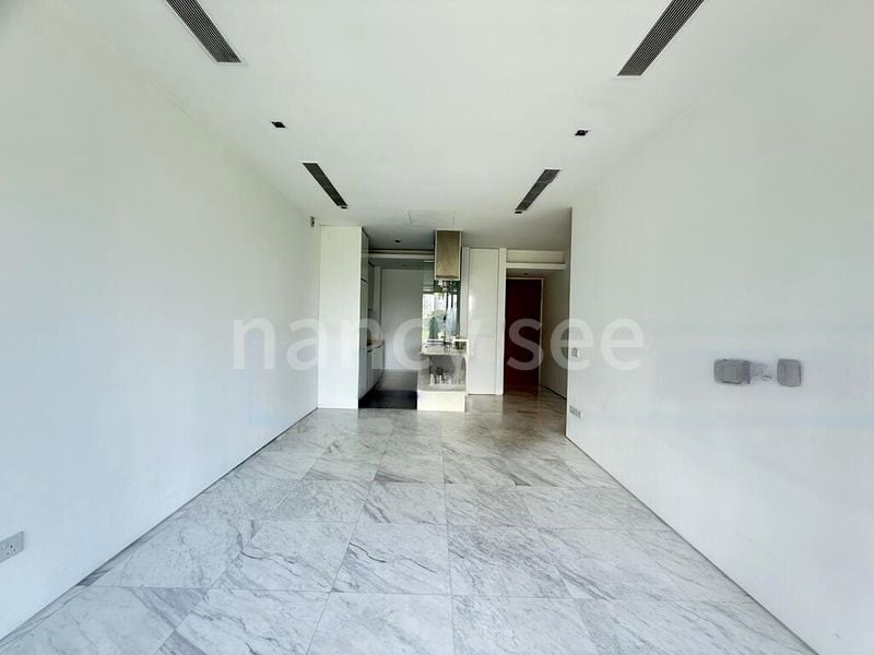 2 Bed Condo for Sale in  Paterson Linc - Image 9