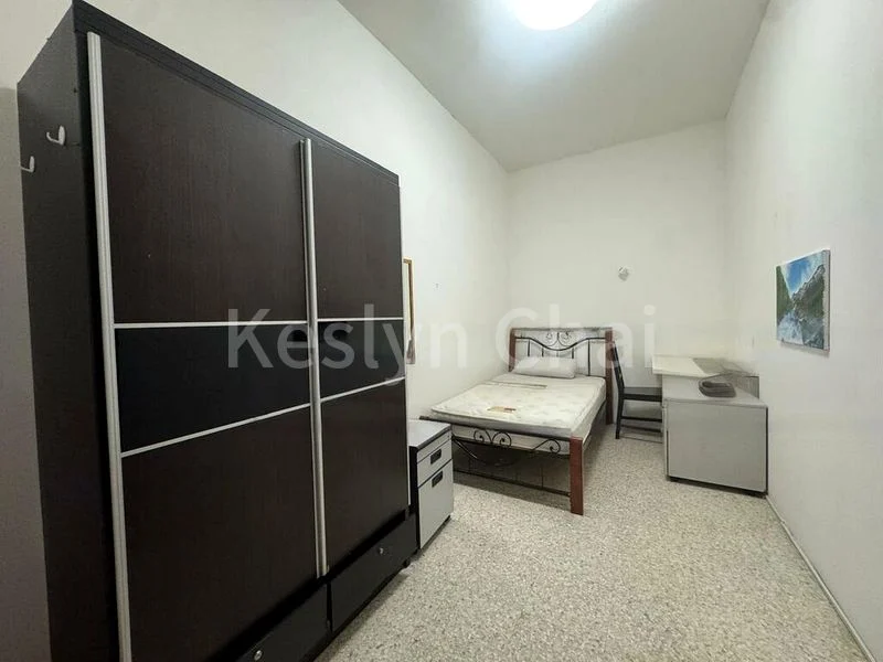 Common Room (Condo) for Rent in  Waterloo View - Image 3