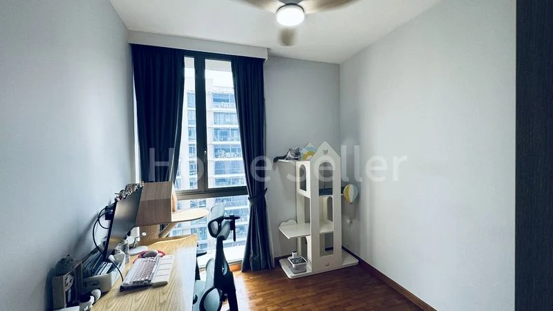 3 Bed Executive Condo for Sale in Treasure Crest - Image 4