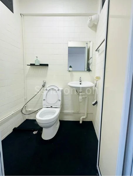 Master Room (Condo) for Rent in  People's Park Complex - Image 7