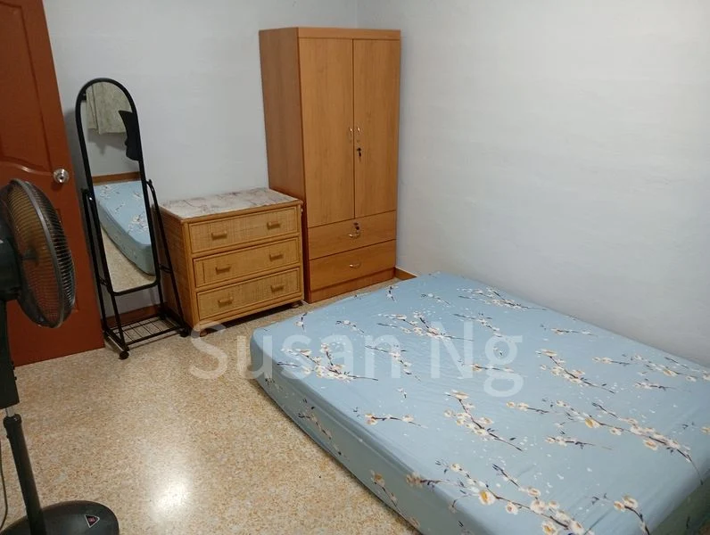 Common Room (HDB) for Rent in  240 Hougang Street 22 - Image 2