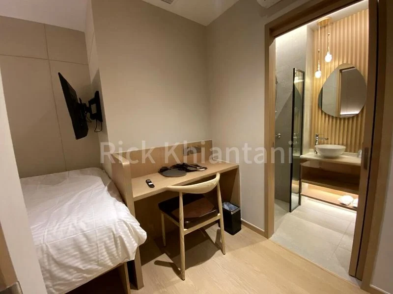 1 Bed Condo for Rent in  2 Mount Elizabeth Link - Image 3