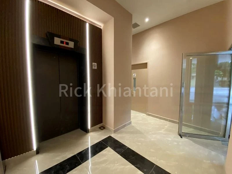 1 Bed Condo for Rent in  2 Mount Elizabeth Link - Image 16