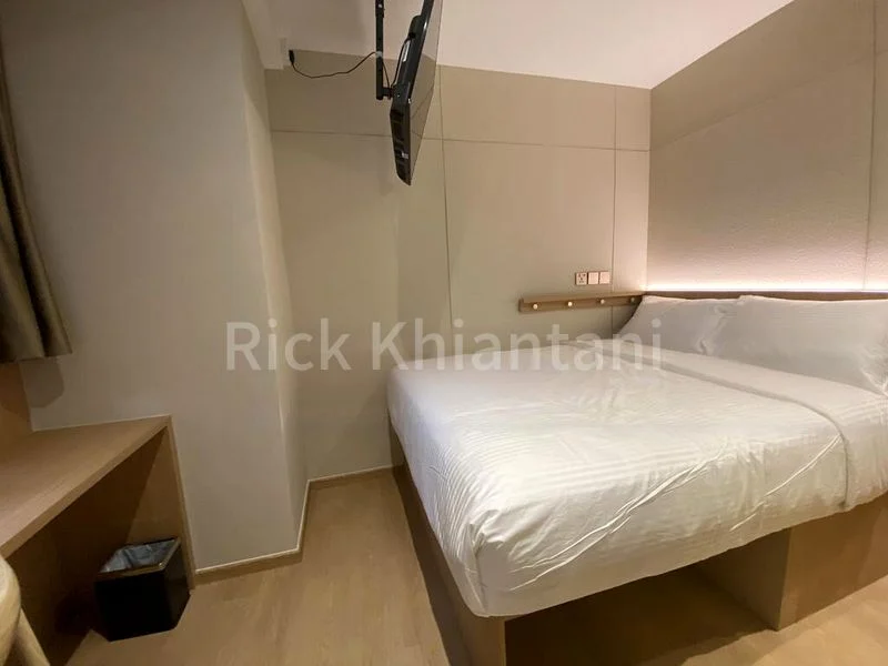 1 Bed Condo for Rent in  2 Mount Elizabeth Link - Image 6