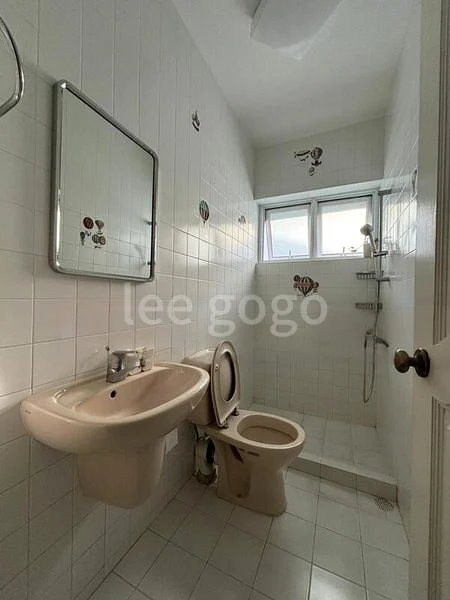 Room (Condo) for Rent in  One K Greenlane - Image 7
