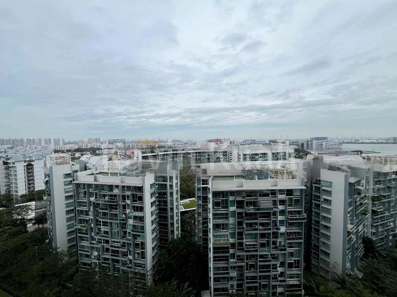 3 Bed Condo for Sale in  Whistler Grand - Image 2