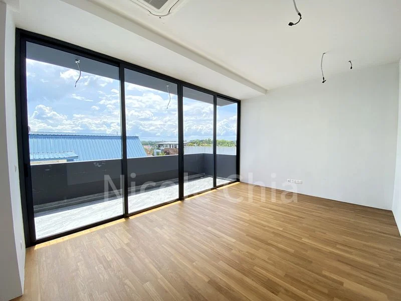 6 Bed Semi-Detached House (Landed) for Rent in  Seletar Hills Estate - Image 2