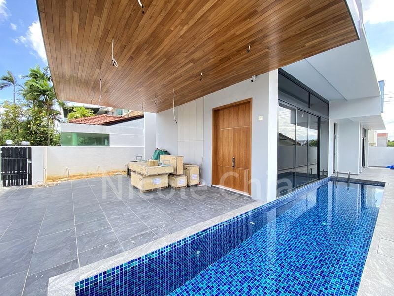 6 Bed Semi-Detached House (Landed) for Rent in  Seletar Hills Estate - Image 9