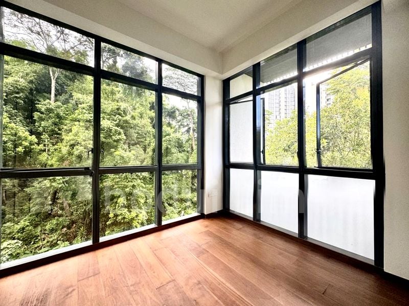 2 Bed Condo for Sale in  Phoenix Residences - Image 4