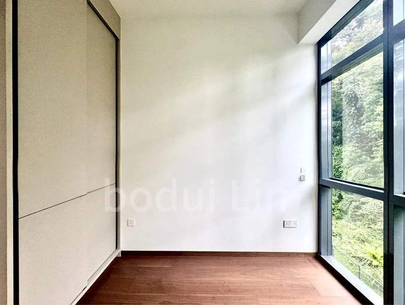 2 Bed Condo for Sale in  Phoenix Residences - Image 5