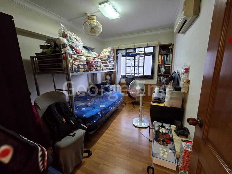 5 Room (5I) HDB for Sale in  121C Sengkang East Way - Image 4