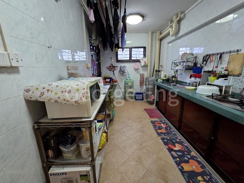 5 Room (5I) HDB for Sale in  121C Sengkang East Way - Image 2