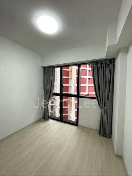 1 Bed (Condo) for Rent in  Riverfront Residences - Image 2