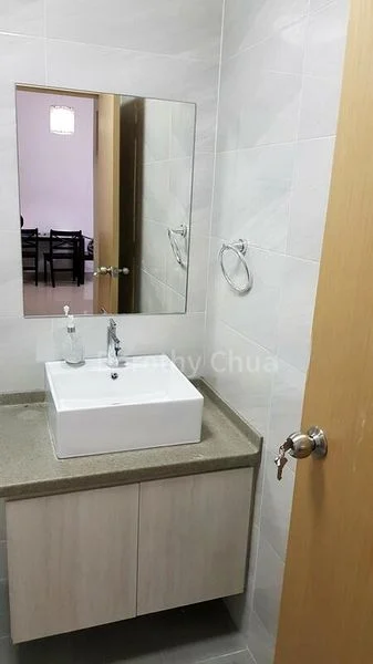 2 Bed Condo for Rent in  Astoria Park - Image 1