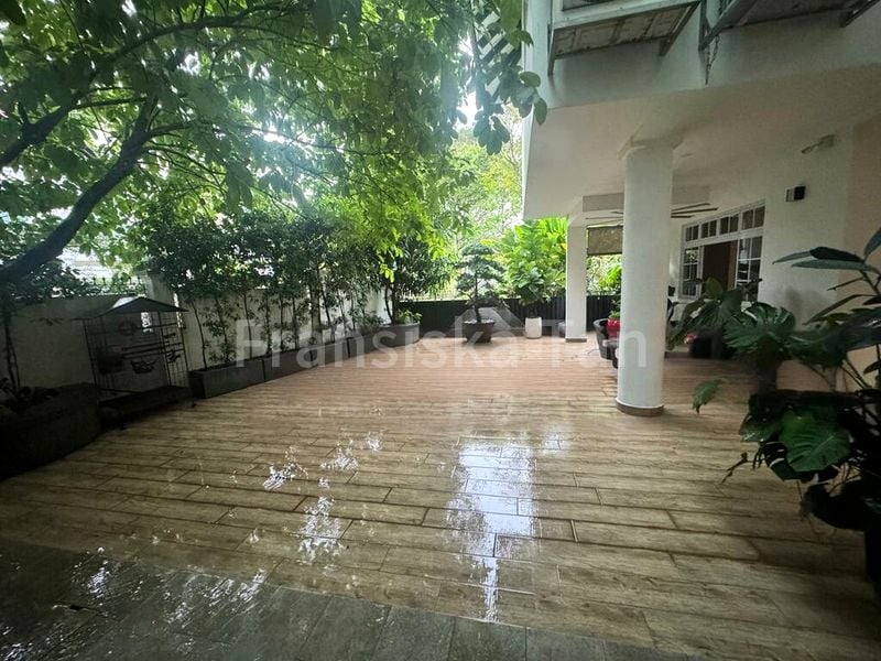 4+1 Bed Semi-Detached House (Landed) for Sale in  Chuan Garden - Image 1