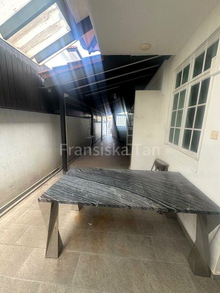 4+1 Bed Semi-Detached House (Landed) for Sale in  Chuan Garden - Image 5
