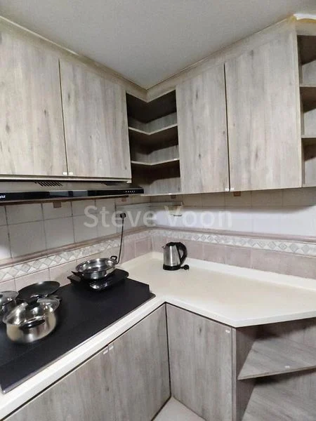 Room (Condo) for Rent in The Bayshore - Image 3