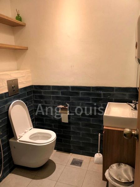 Shop / Shophouse for Rent: Club Street - Image 2